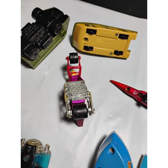 Lot of 13 1970's Matchbox Lesney Motorcycle Army & More - Picture 12 of 12